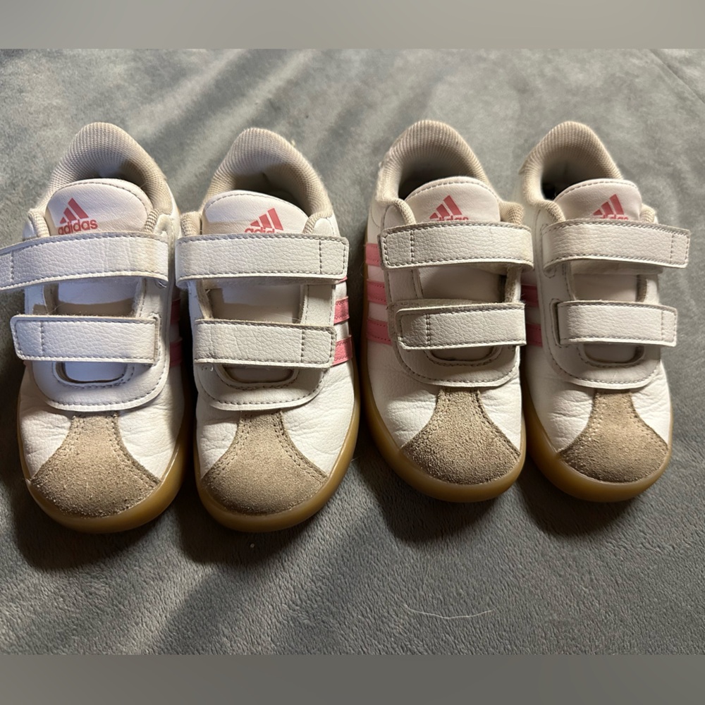 Adidas Kids Sneakers in White and Pink